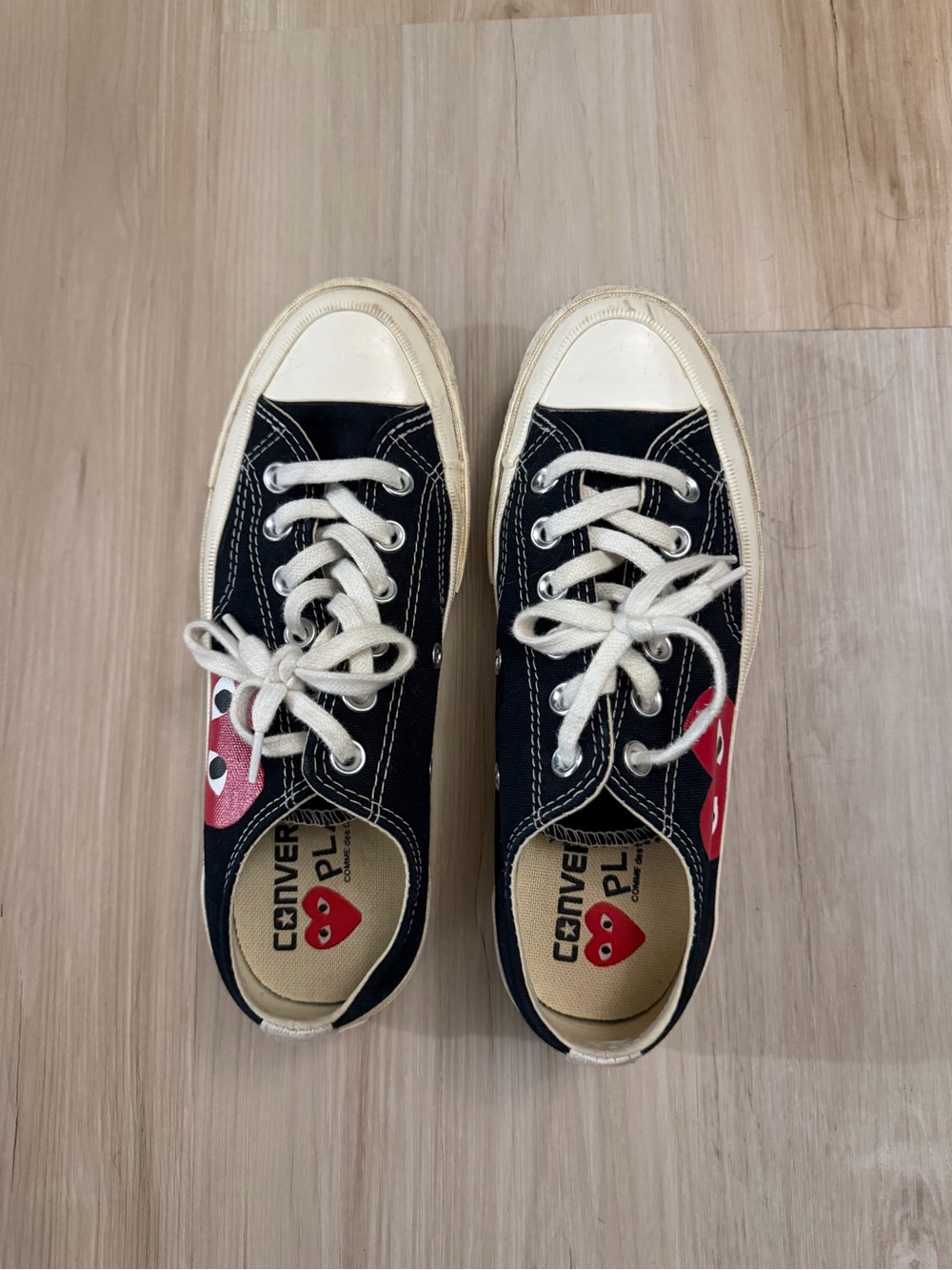 Commes des garçons play converse sneakers